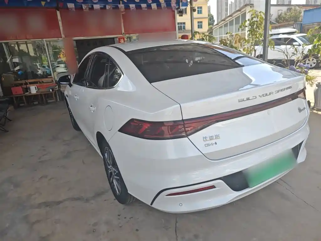 BYD Qin PLUS 2022 — фото 5