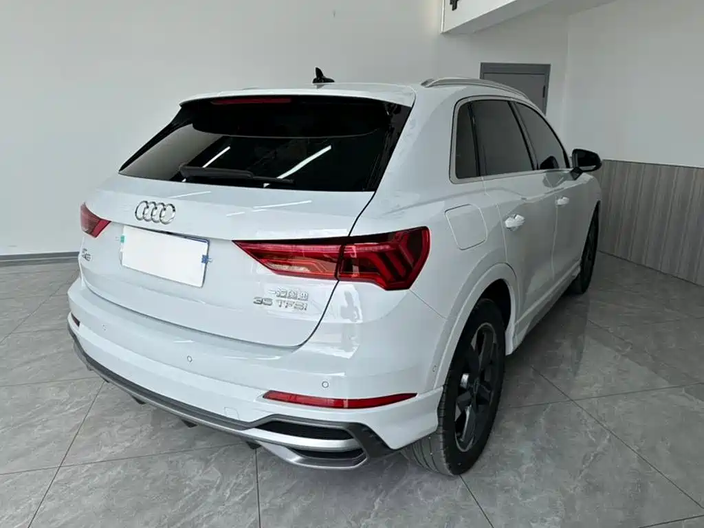 Audi Q3 2022