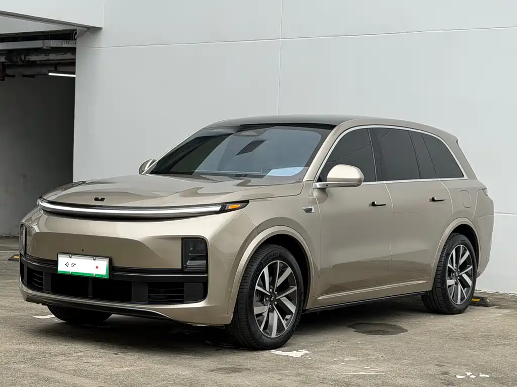 Li Auto Li L8 2023