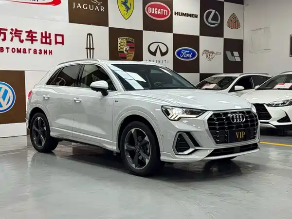 Audi Q3 2022