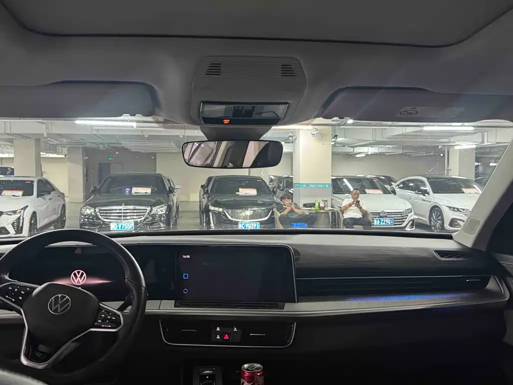 Volkswagen Tavendor 2023