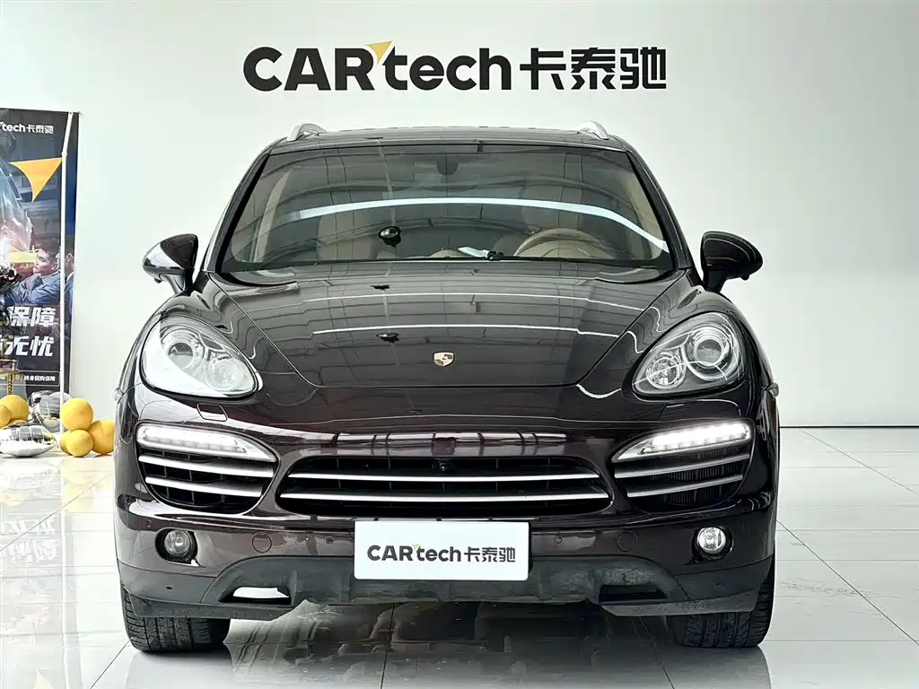 Porsche Cayenne 2014