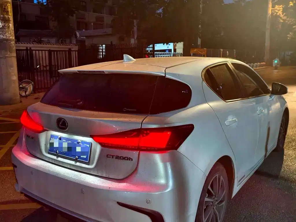 Lexus CT 2018