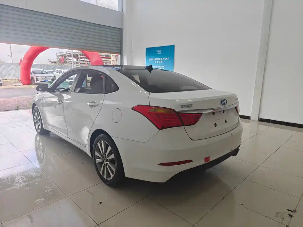 Hyundai Mistra 2016 — фото 14