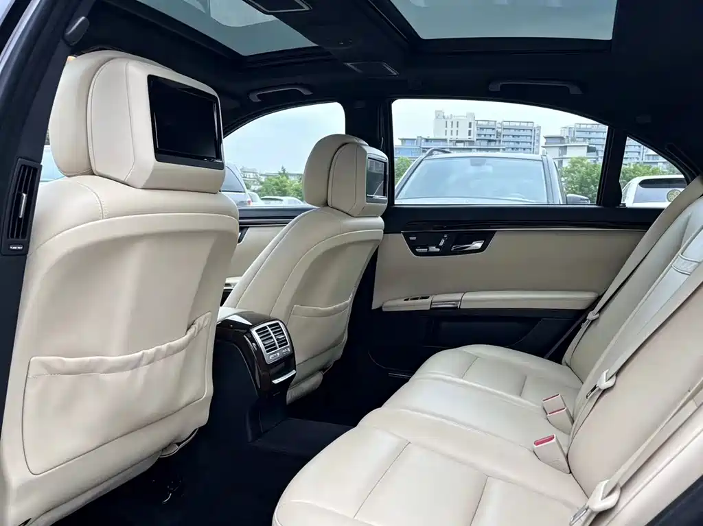 Mercedes-Benz S-Class 2011 — фото 10