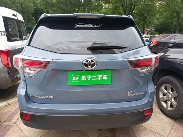 Toyota Highlander 2015