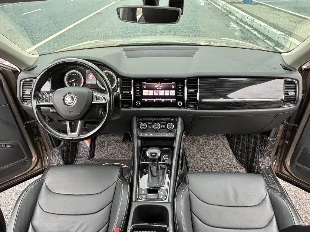 Skoda Kodiaq 2018 — фото 10