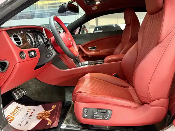 Bentley Continental 2017
