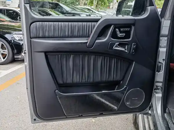 Mercedes-Benz G-Class 2015