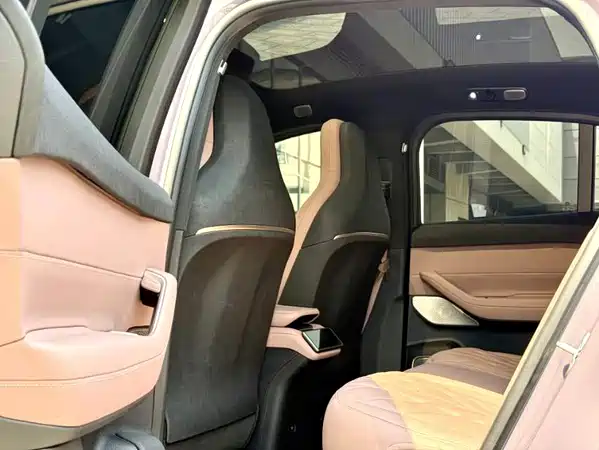 NIO EC6 2025