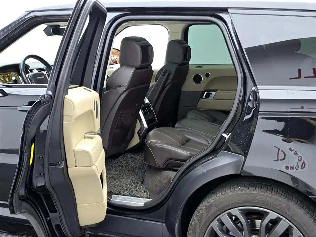 Land Rover Sport 2017 — фото 16