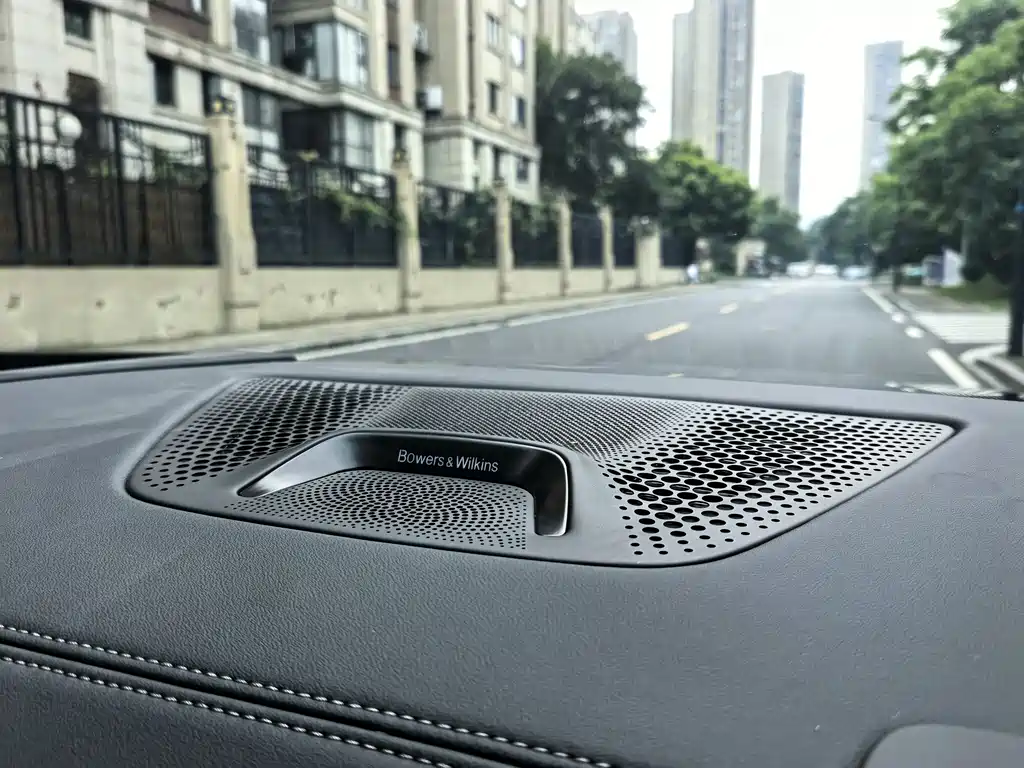BMW X5 2024 — фото 12