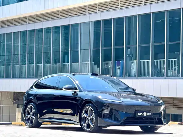NIO ET5T 2025