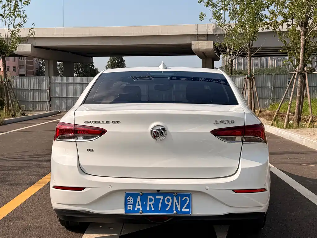 Buick Excelle 2019