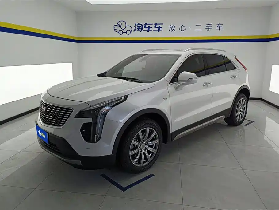 Cadillac XT4 2021 — фото 1