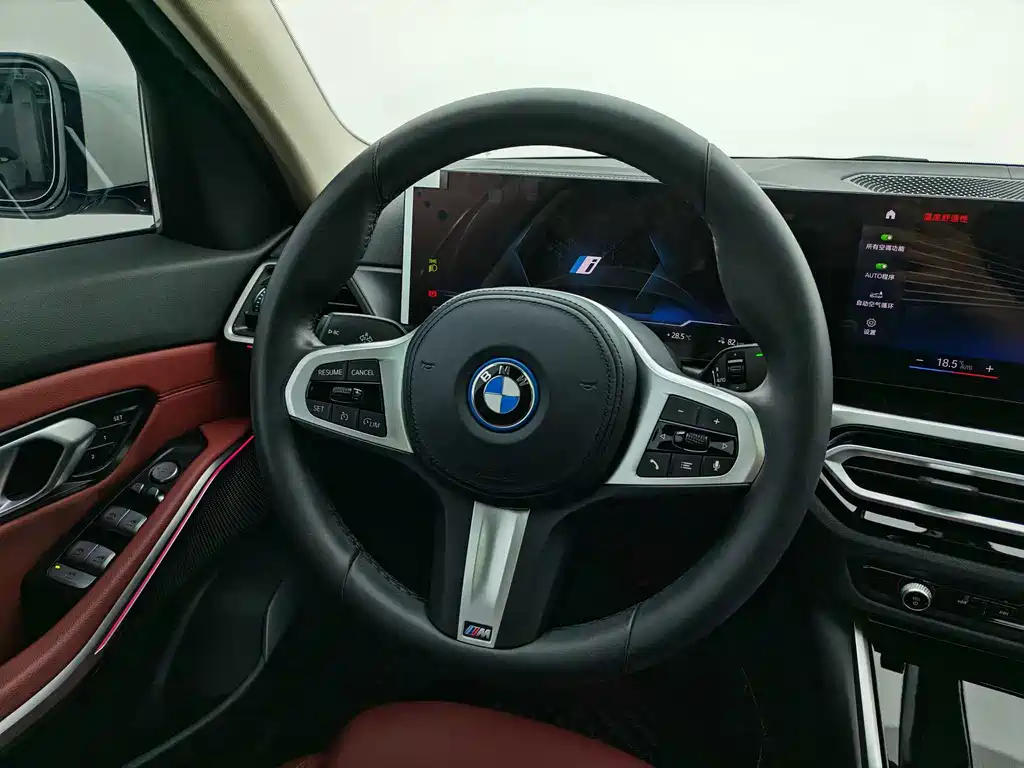 BMW i3 2022 — фото 14