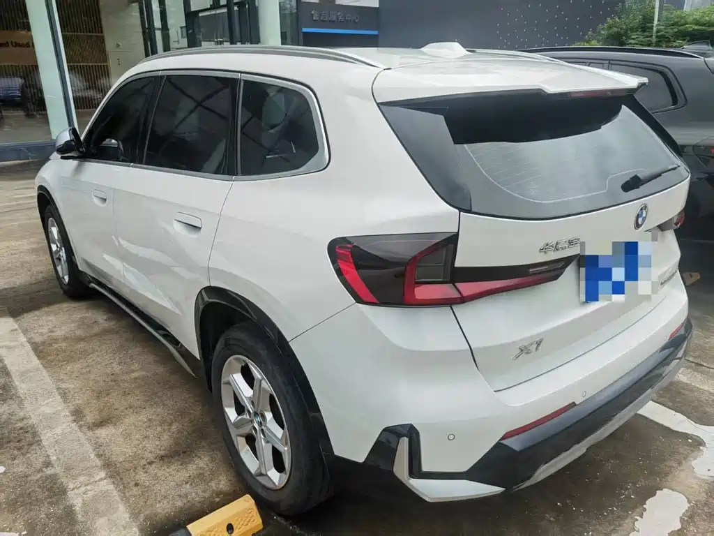 BMW X1 2023 — фото 11