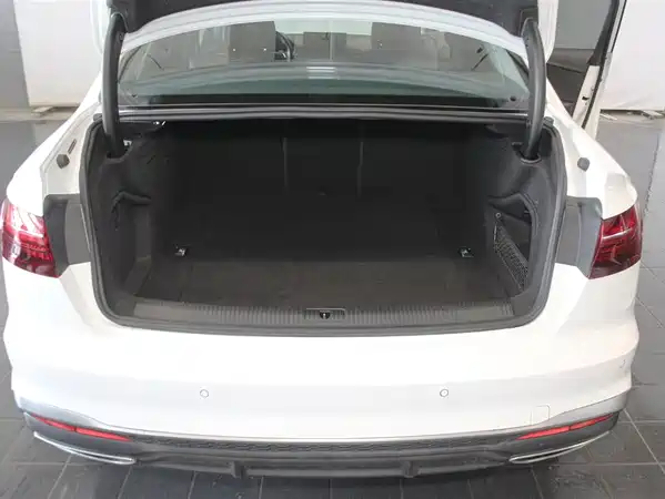 Audi A4L 2024