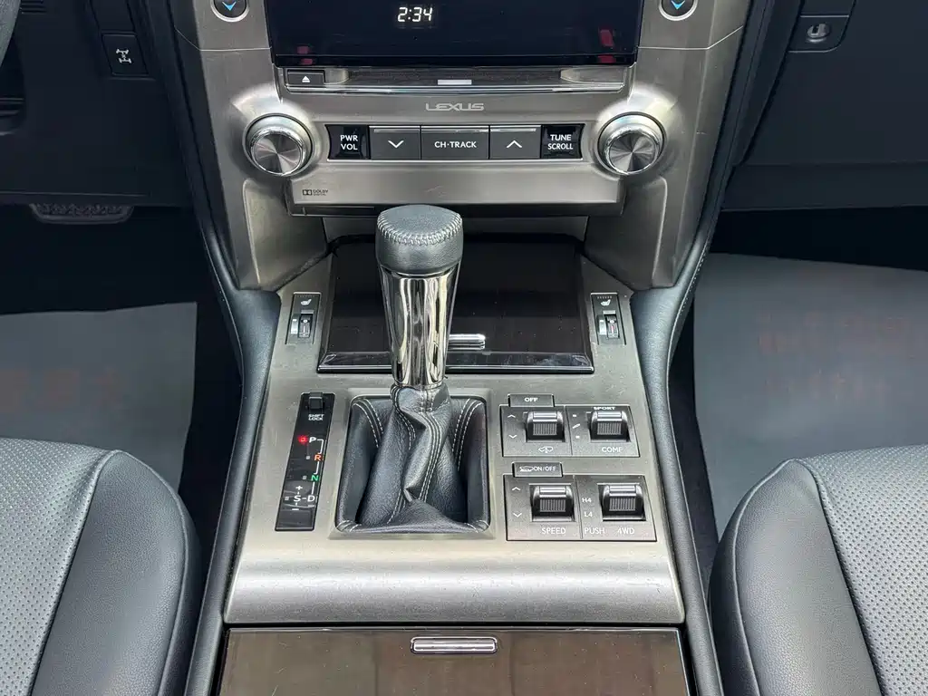 Lexus GX 2015 — фото 16