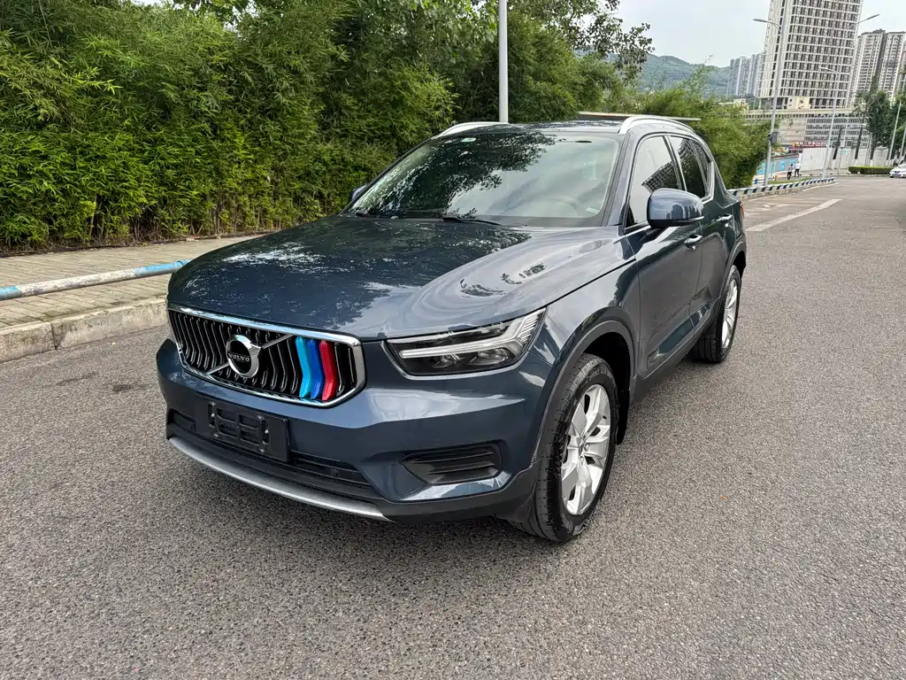 Volvo XC40 2022