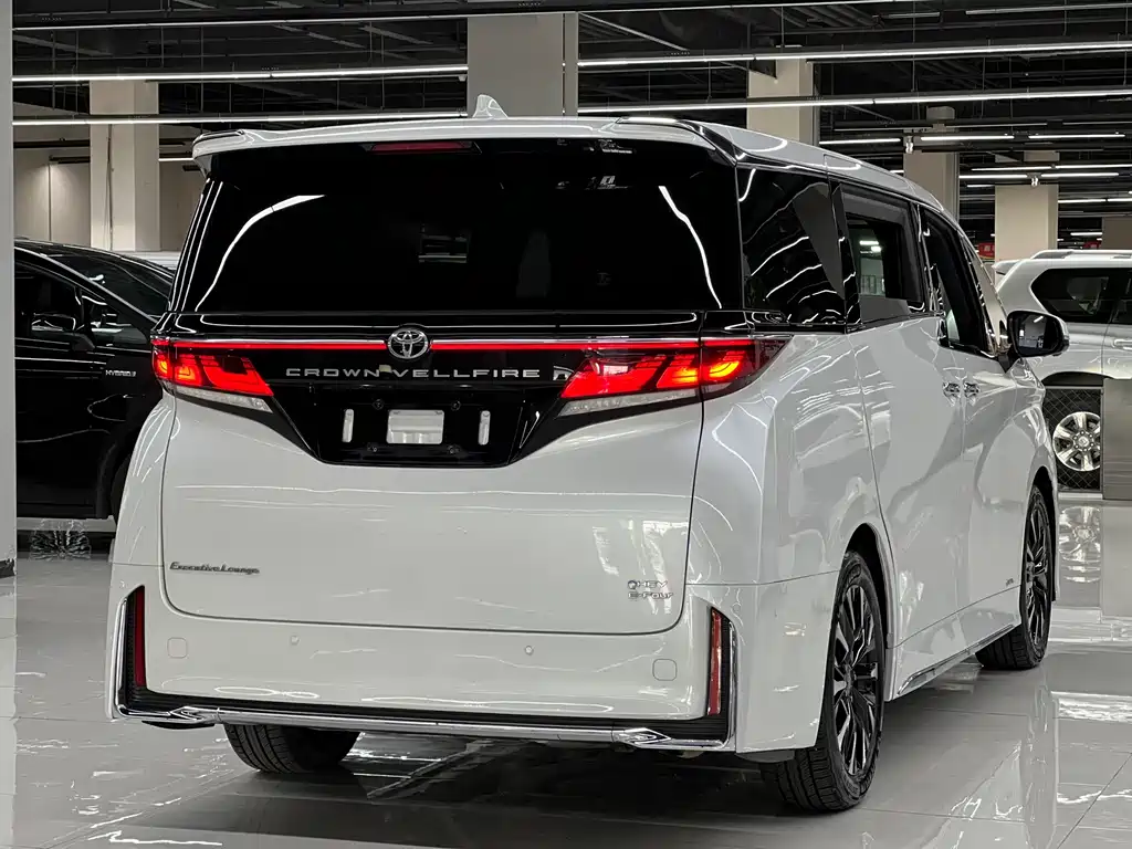Toyota Wilfa 2025 — фото 4