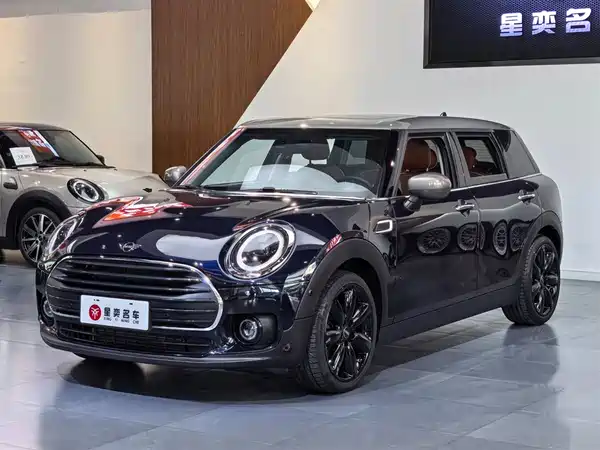 MINI Clubman 2022