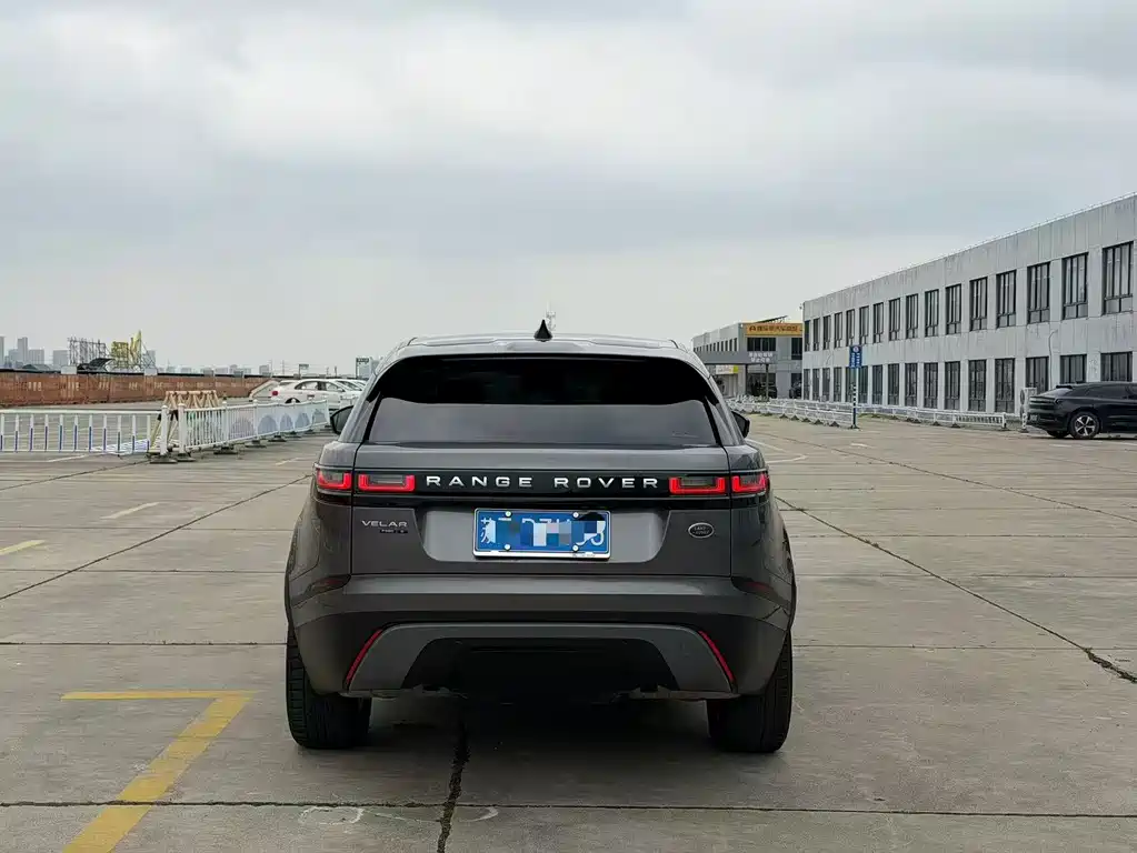 Land Rover Velar 2018 — фото 8