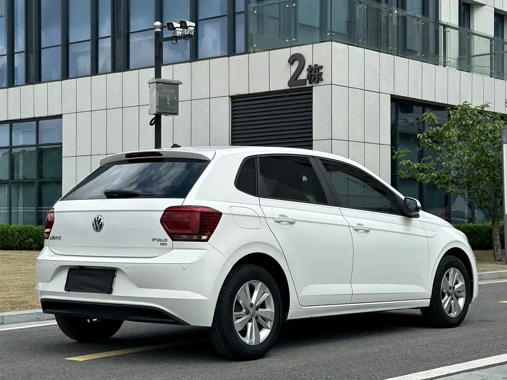 Volkswagen Polo 2021 — фото 28