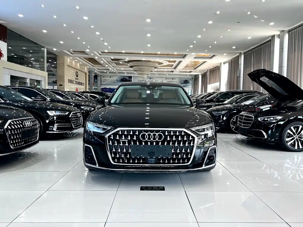 Audi A8 2024