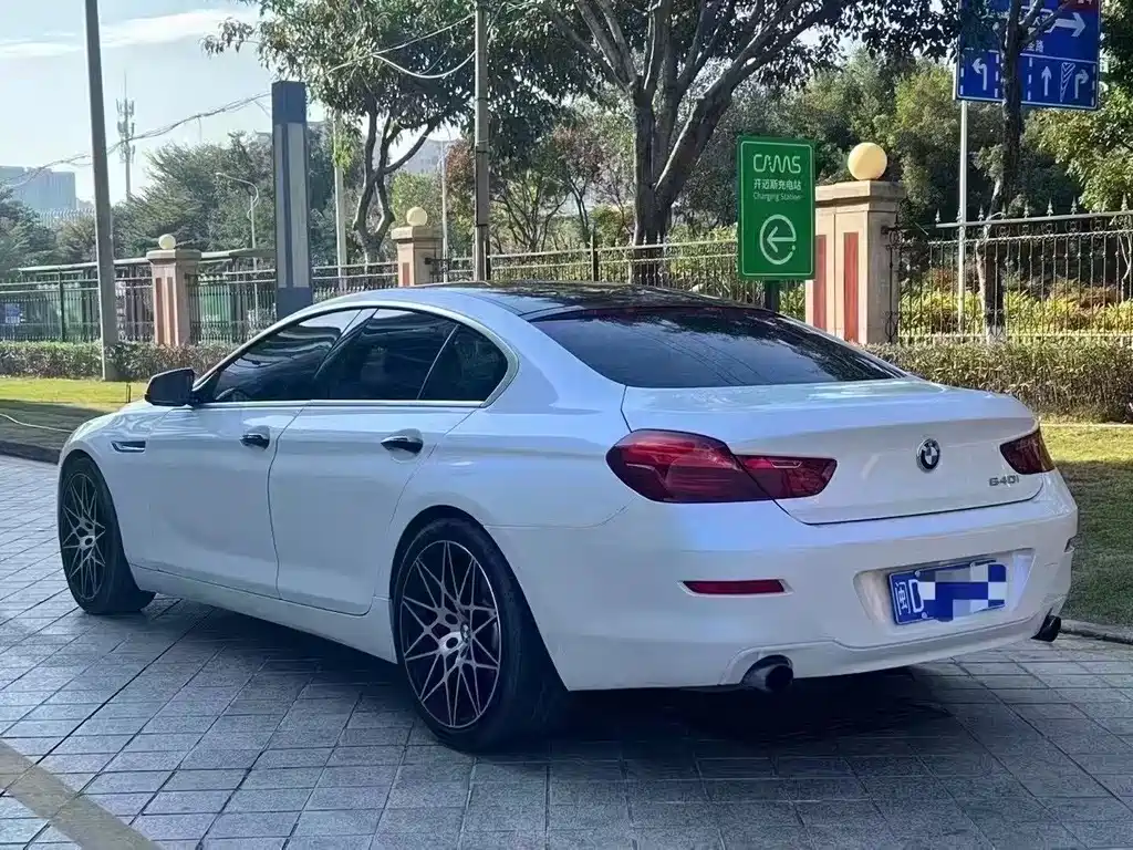 BMW 6 Series 2015 — фото 5