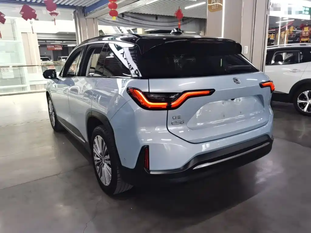 NIO ES6 2020