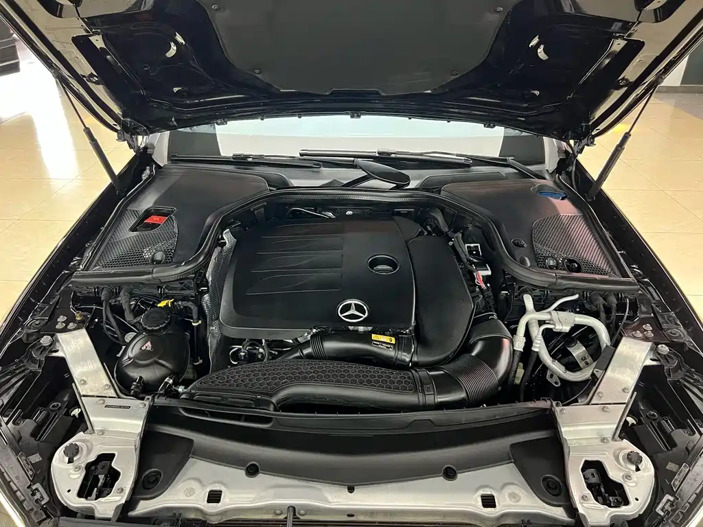Mercedes-Benz E-Class 2020 — фото 25
