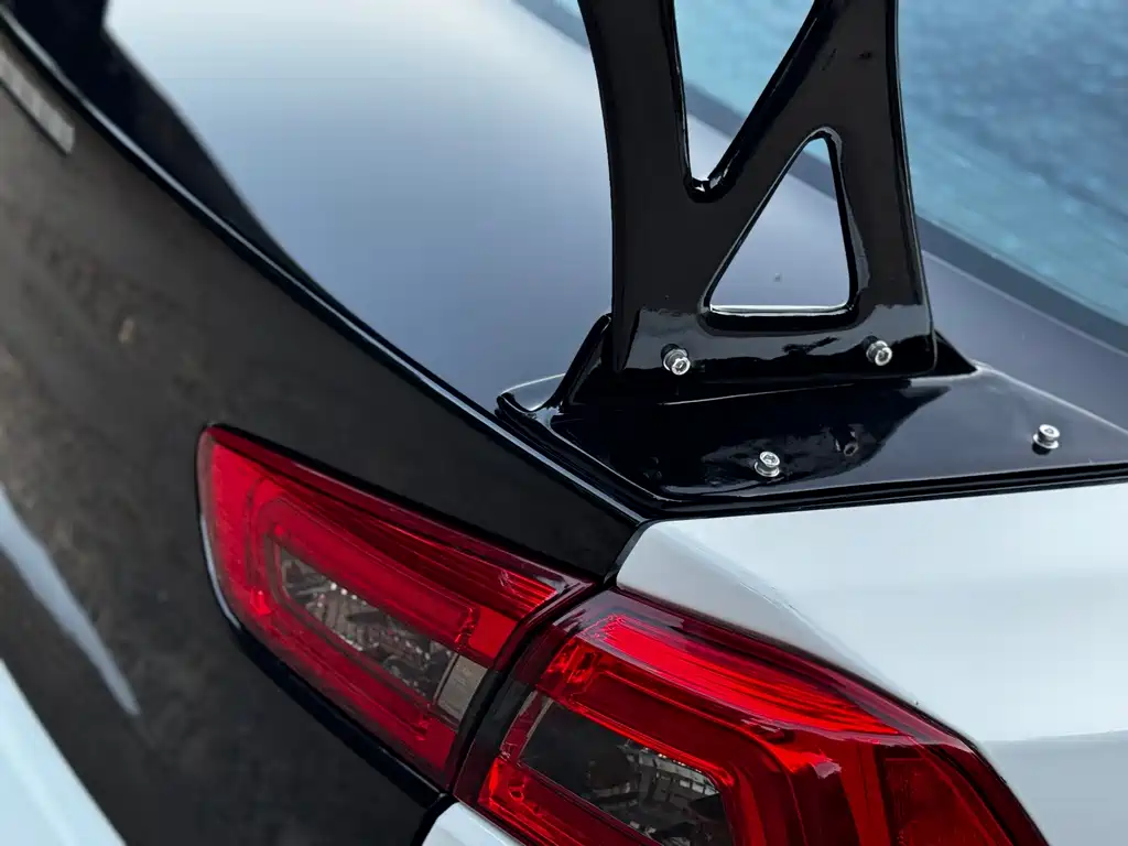 Mitsubishi Lancer EX 2012 — фото 18