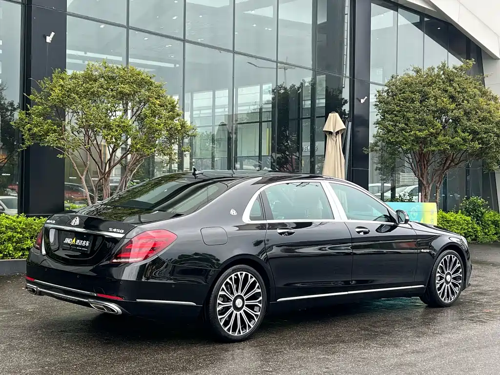 Mercedes-Benz Maybach S-Class 2021 — фото 9