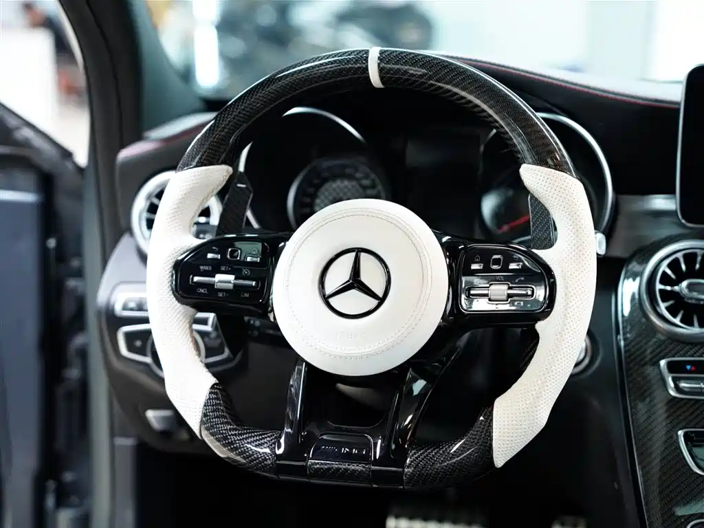 Mercedes-Benz C-Class AMG 2019 — фото 45
