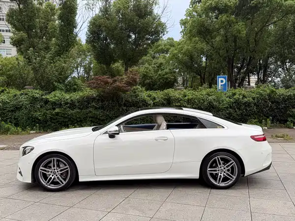 Mercedes-Benz E-Class 2020