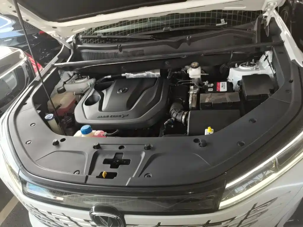 Changan CS75PLUS 2024 — фото 20