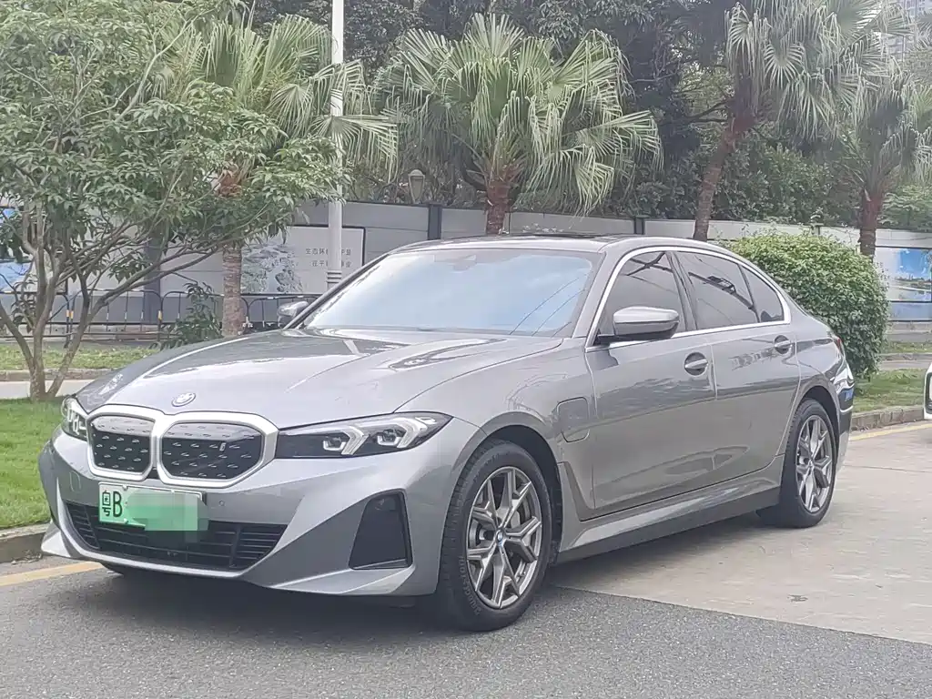 BMW i3 2024