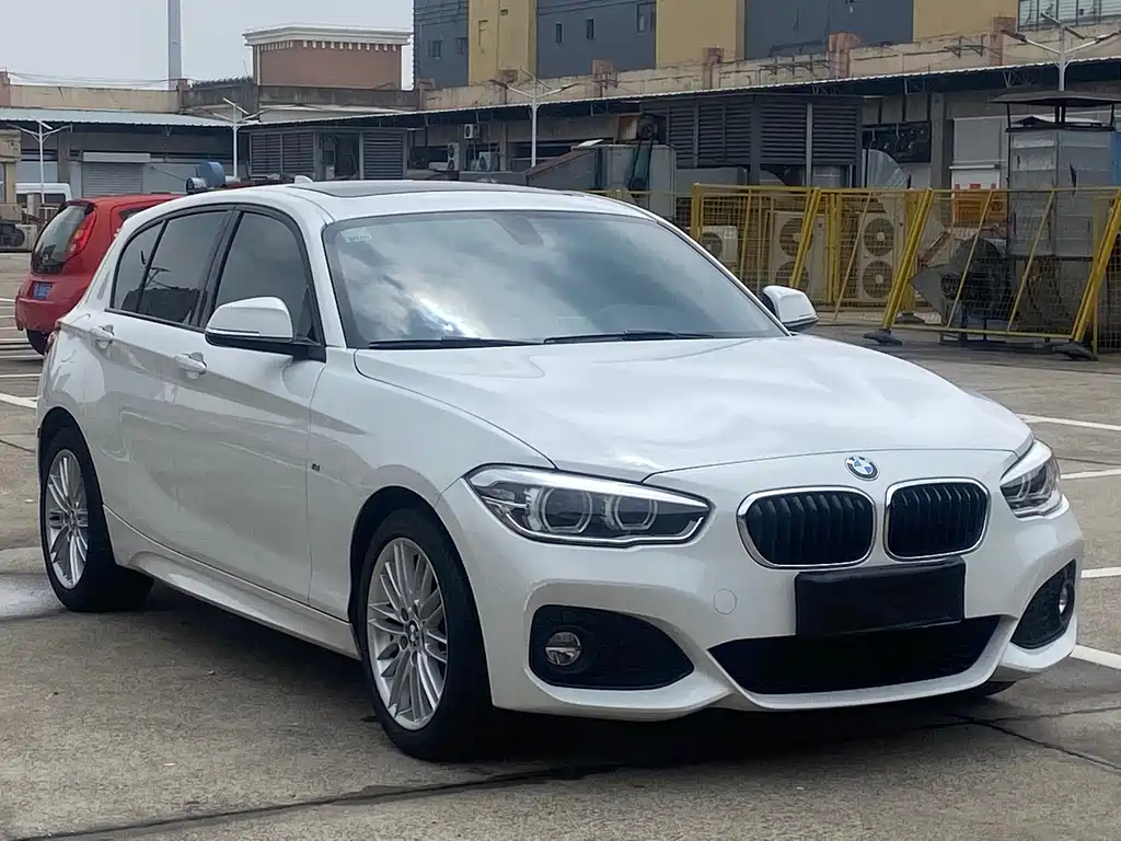 BMW 1 Series 2018 — фото 3