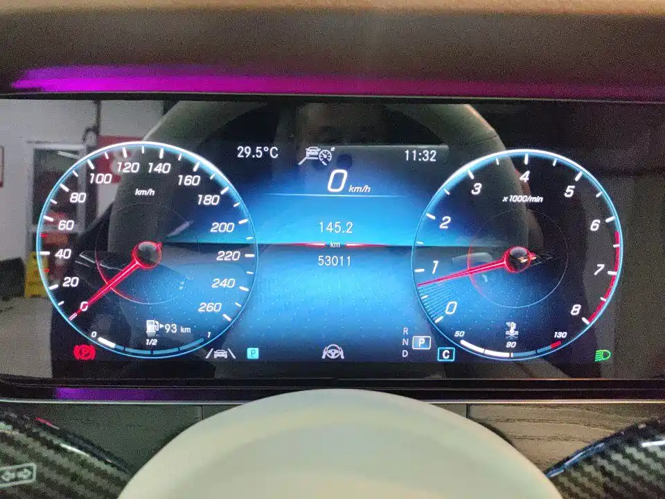 Mercedes-Benz E-Class 2022