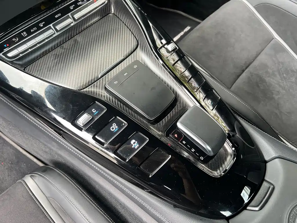 Mercedes-Benz AMG GT 2020 — фото 9