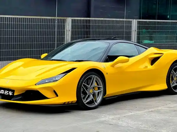 Ferrari F8 2022