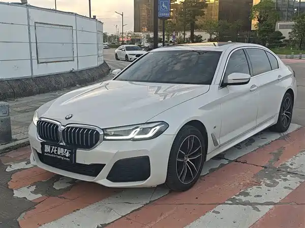 BMW 5 Series 2024
