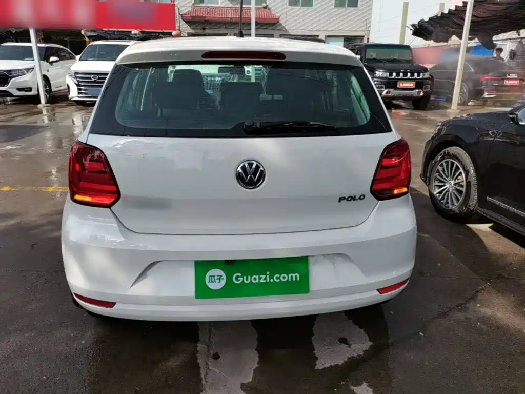 Volkswagen Polo 2015