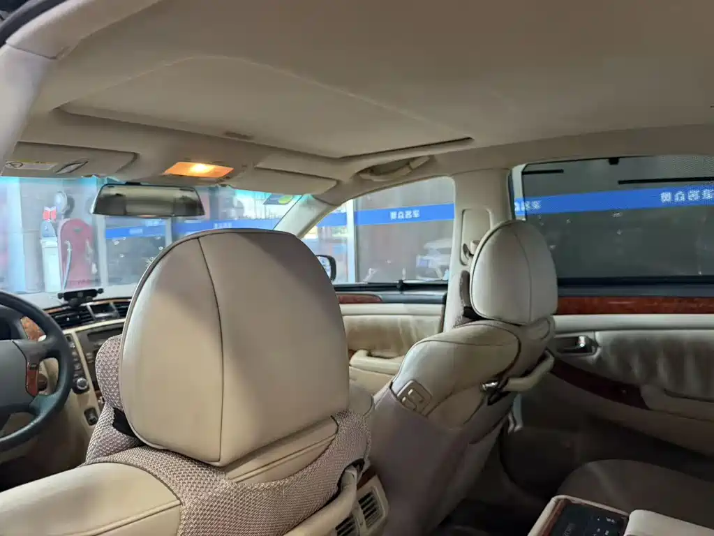 Toyota Crown 2008