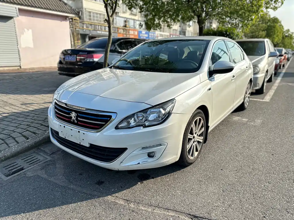 Peugeot 408 2015