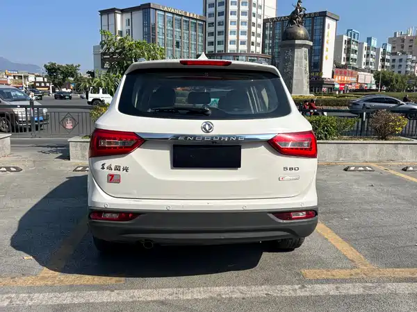 Dongfeng Scenery 580 2018