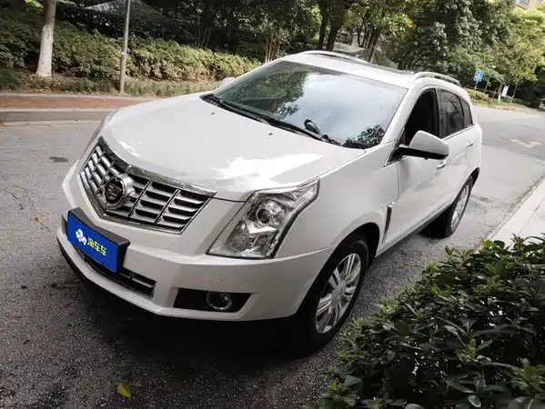Cadillac SRX 2016
