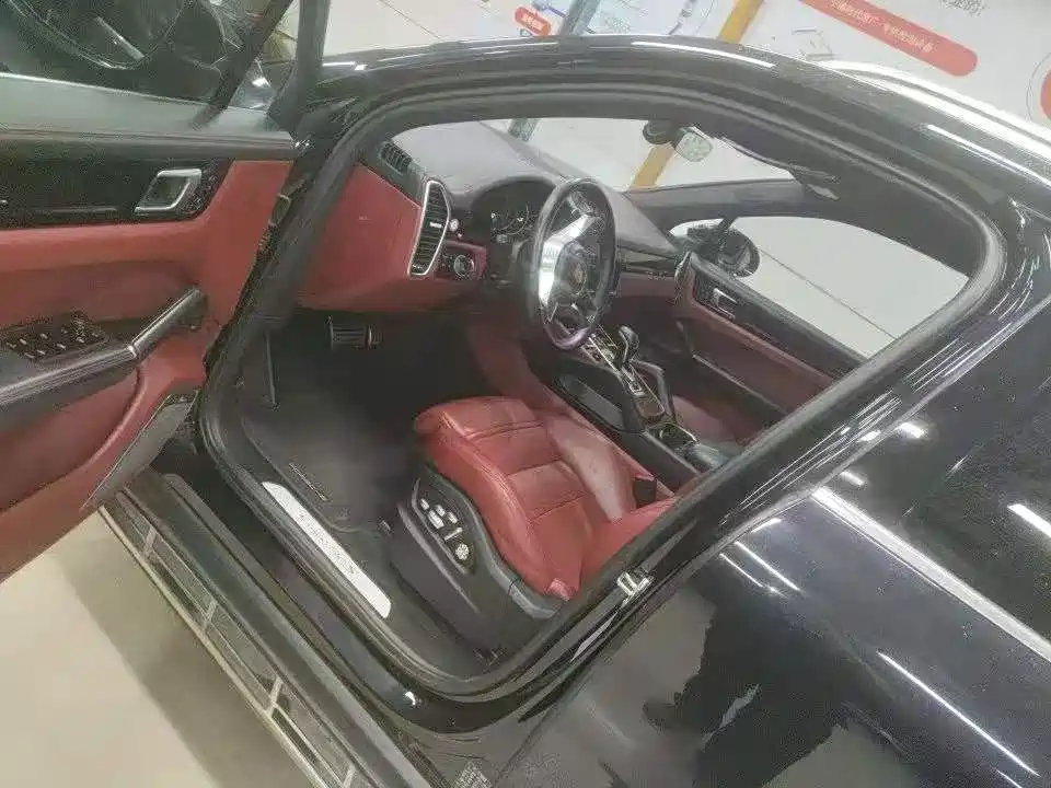 Porsche Cayenne 2018