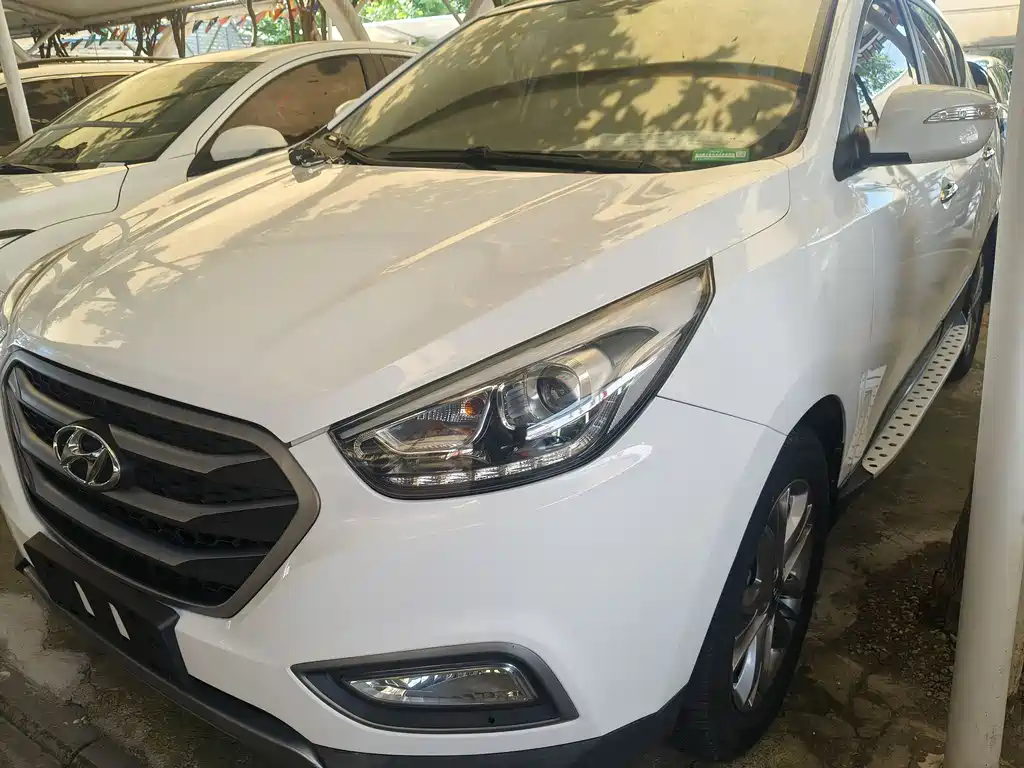 Hyundai ix35 2015 — фото 3